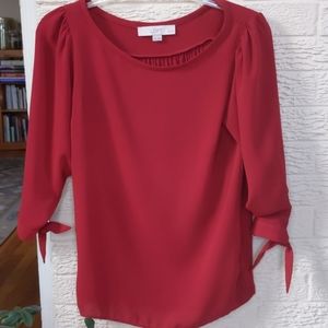 Tie sleeve red top